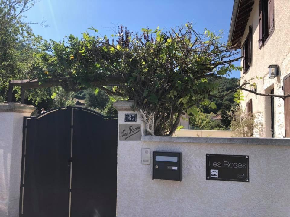 Les Villas Du Domaine De Suzel Vignieu Ngoại thất bức ảnh