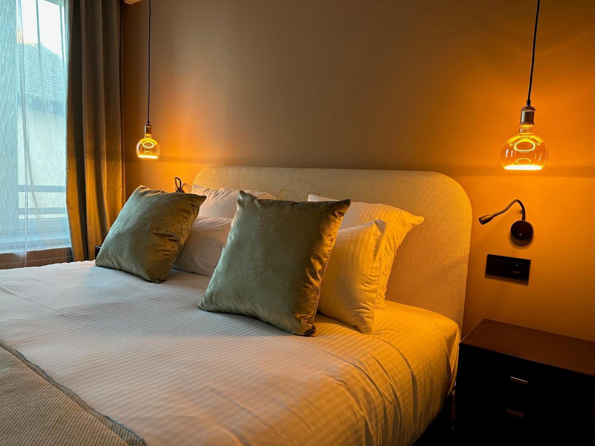 Les Villas Du Domaine De Suzel Vignieu Ngoại thất bức ảnh