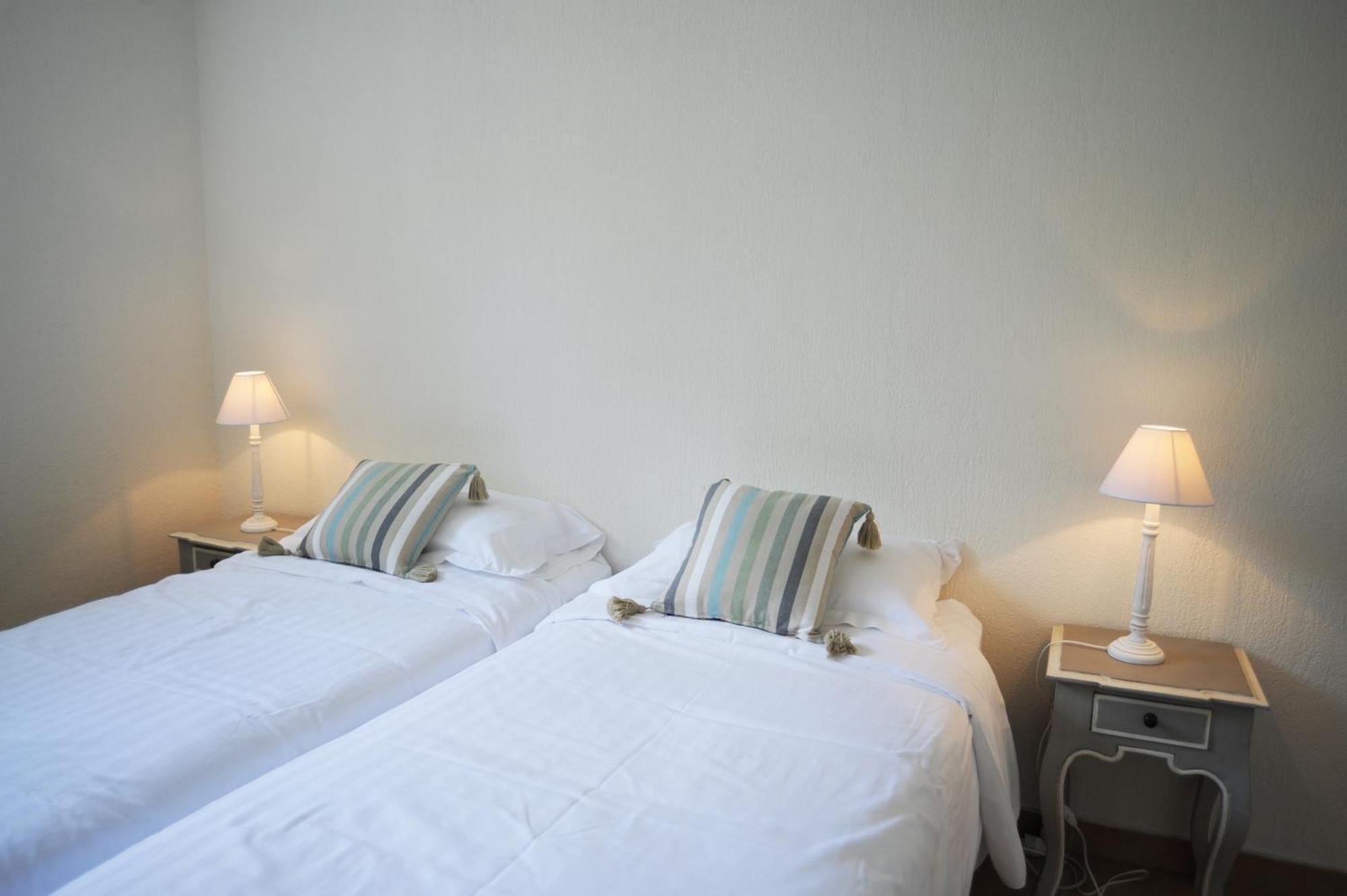 Les Villas Du Domaine De Suzel Vignieu Ngoại thất bức ảnh